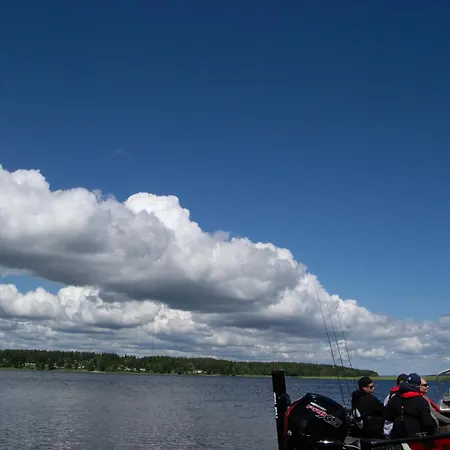 Ξενοδοχείο Sea Front 2*