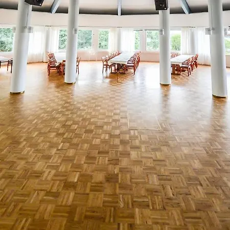 Hotelli Sea Front 2*