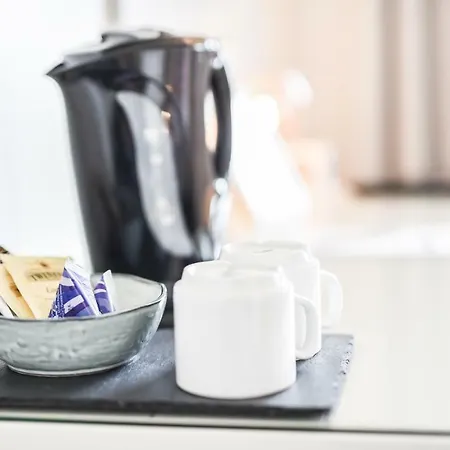 Ξενοδοχείο Sea Front 2*