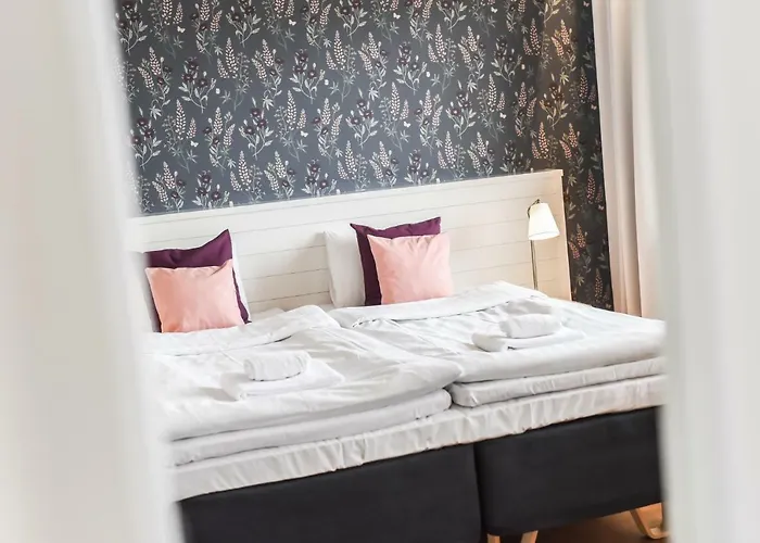 Otel Sea Front Raseborg